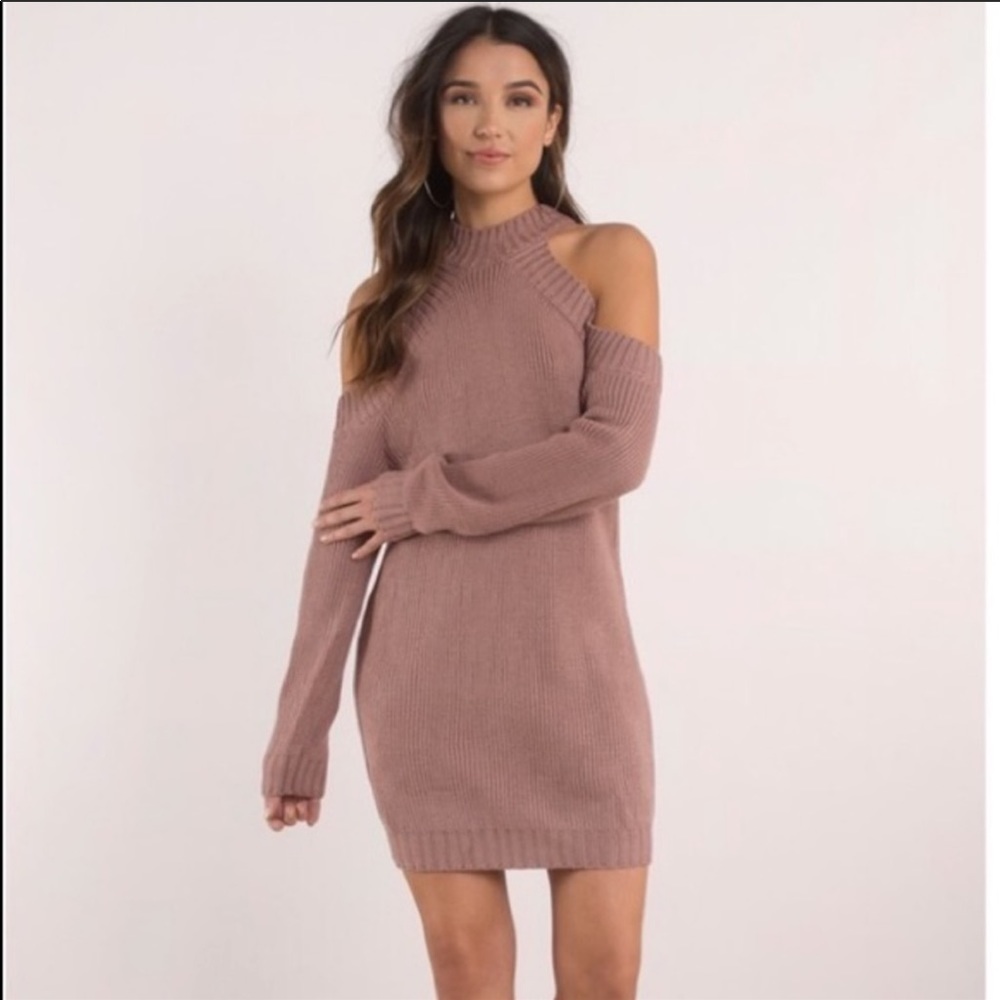 NWT Tobi cold shoulder sweater dress- S.